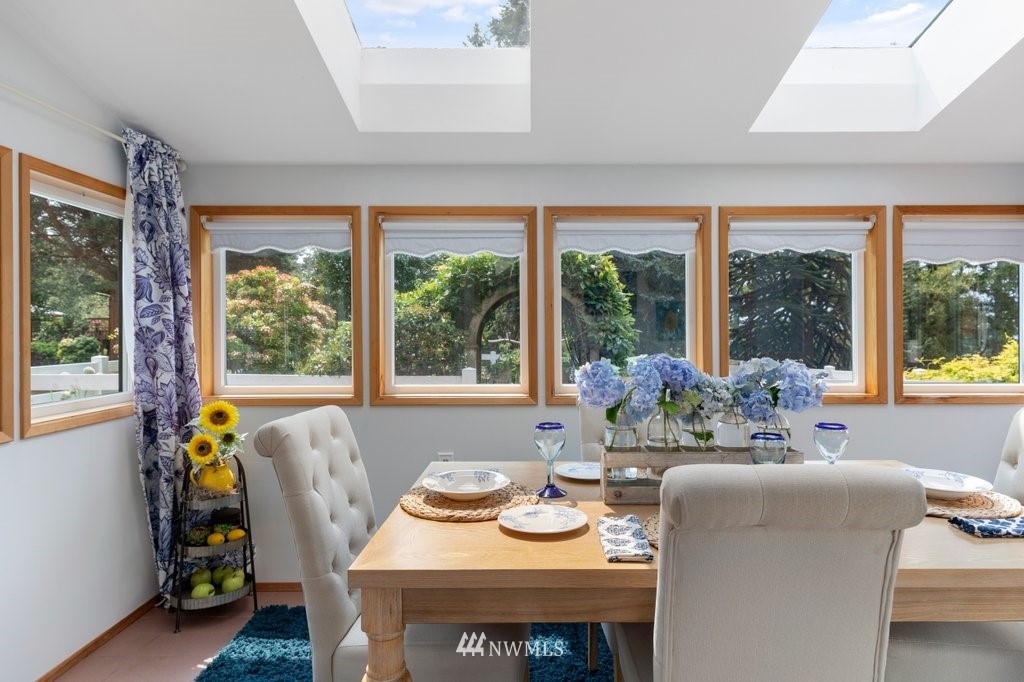 4908 South Smugglers Cove Road Freeland, WA 98249 - Photo 15 of 40