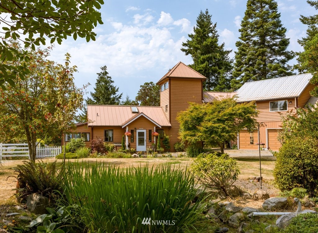 4908 South Smugglers Cove Road Freeland, WA 98249 - Photo 32 of 40