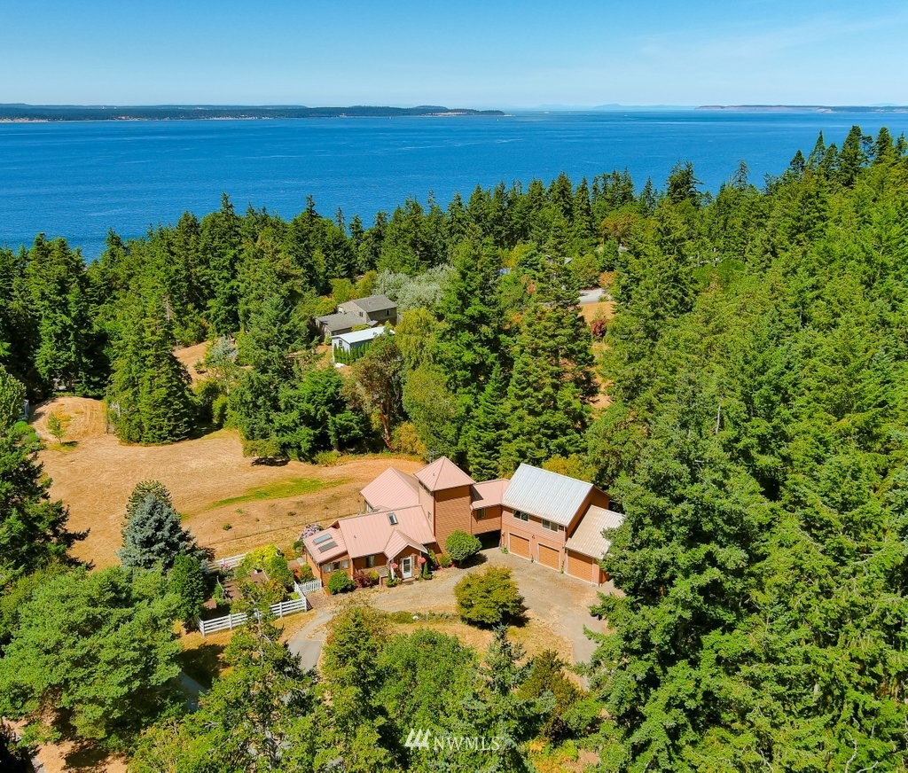 4908 South Smugglers Cove Road Freeland, WA 98249 - Photo 35 of 40