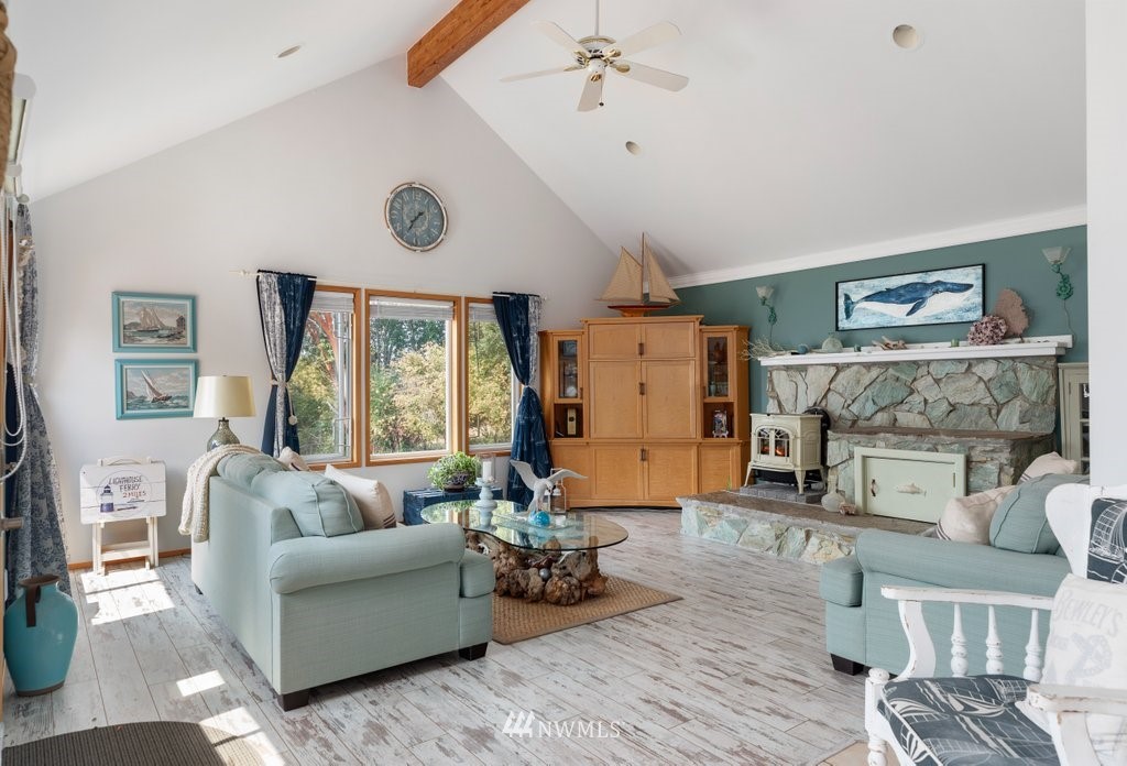 4908 South Smugglers Cove Road Freeland, WA 98249 - Photo 10 of 40