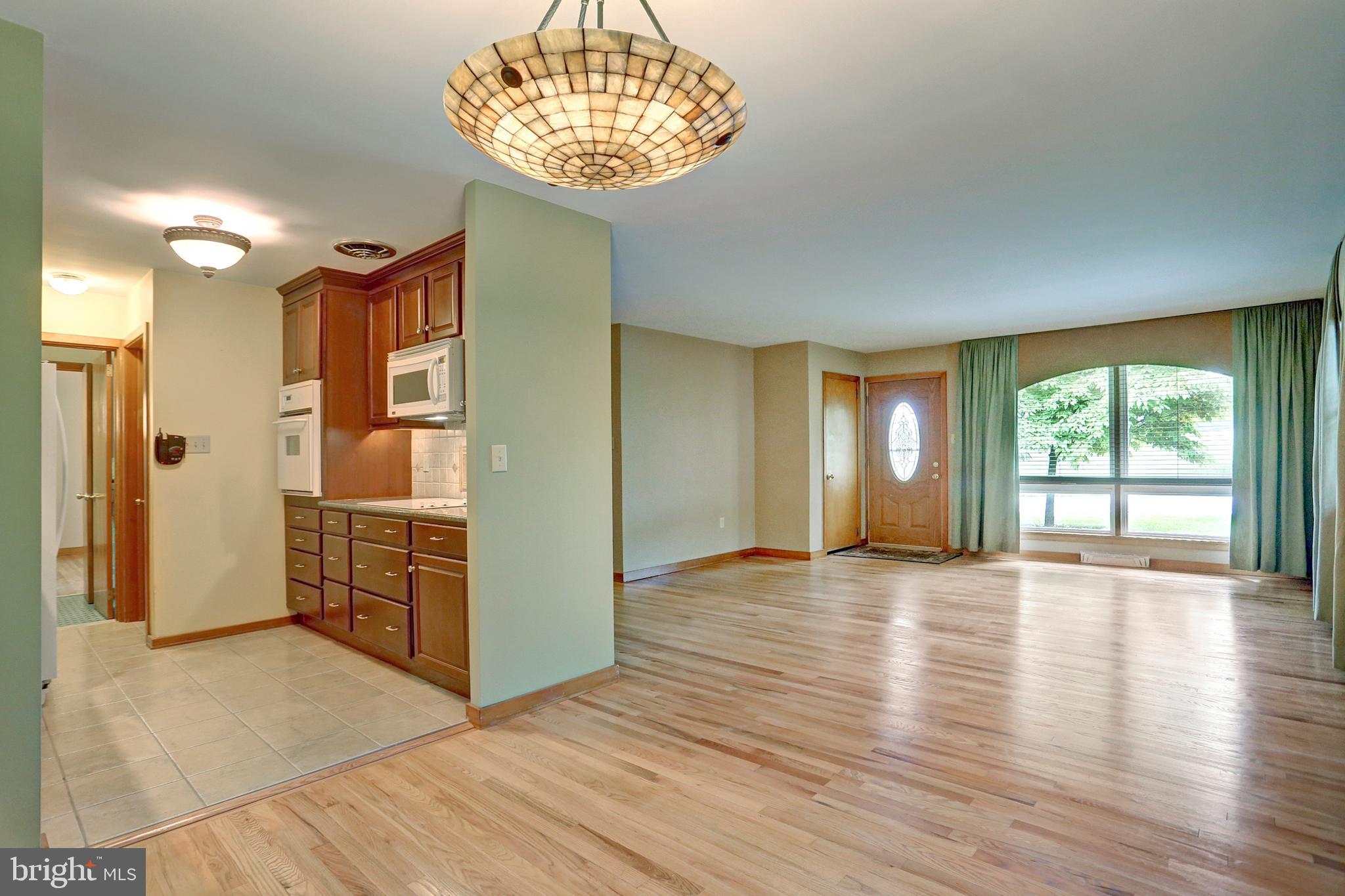 1948 Oberlin Road, Middletown, PA 17057 Compass