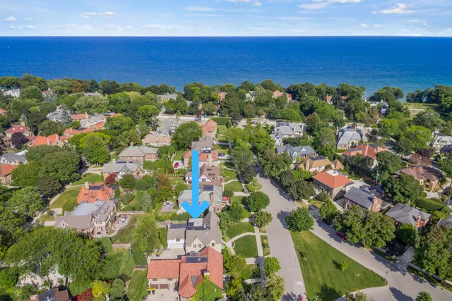 $1,695,000 | 2730 East Menlo Boulevard, Shorewood, WI 53211