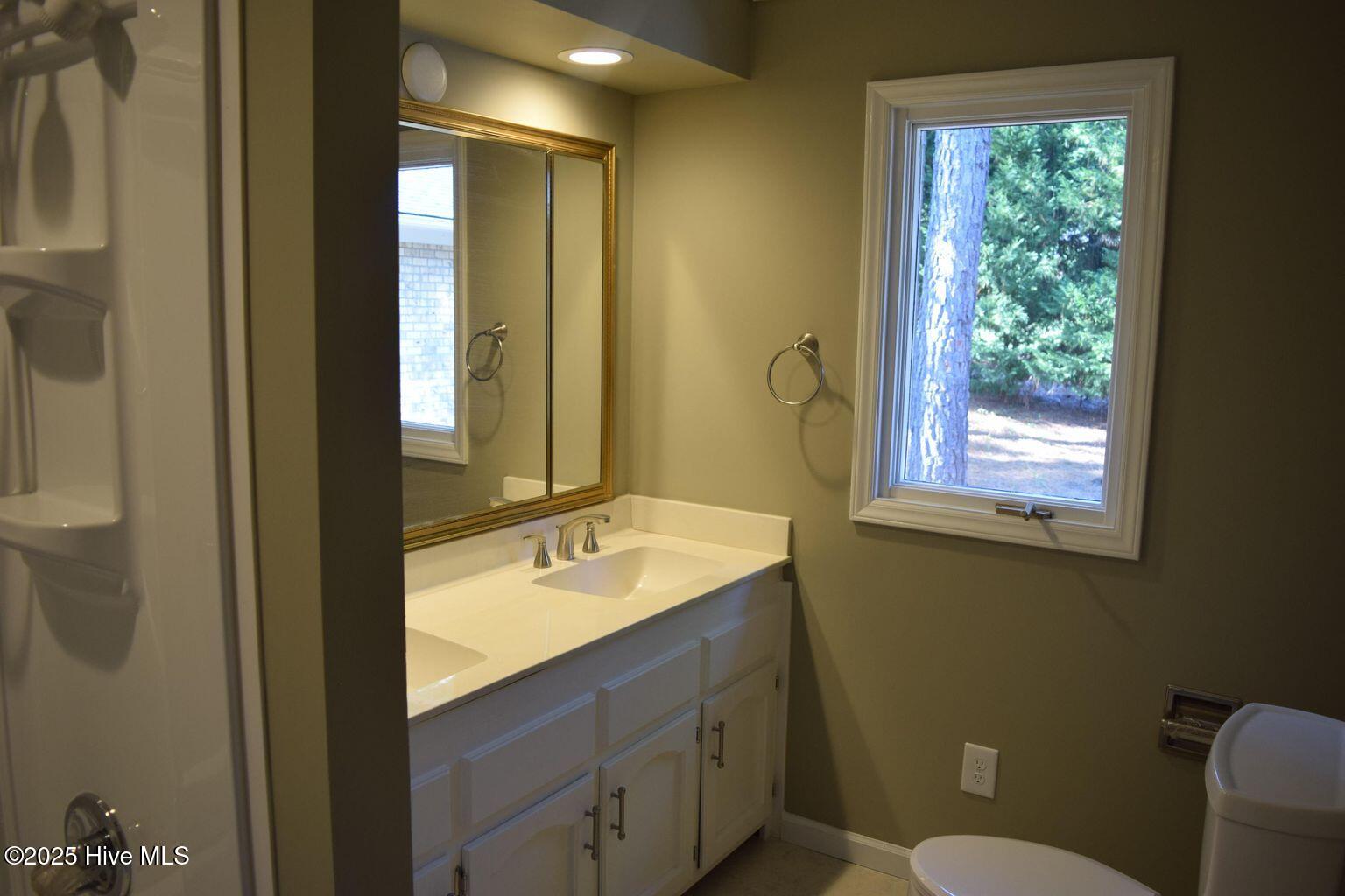 20 Sugar Pine Drive Pinehurst, NC 28374 - Photo 20 of 26 20 Sugar bath2