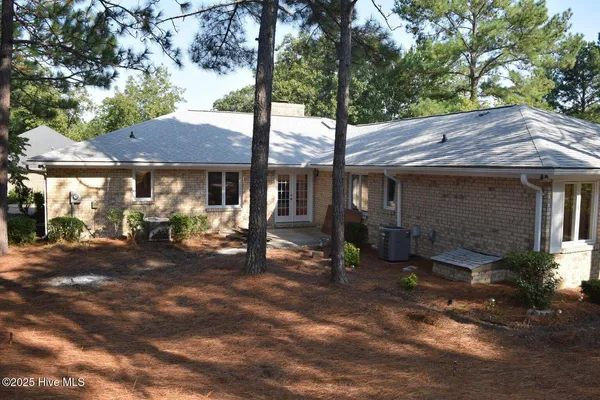 $2,300 | 20 Sugar Pine Drive, Pinehurst, NC 28374