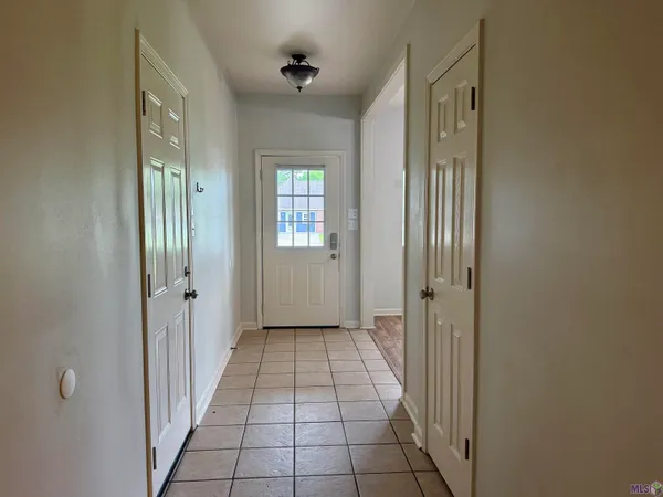 $225,000 | 9874 Asheville Drive, Denham Springs, LA 70706
