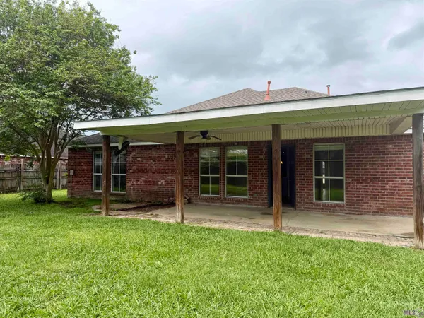 $225,000 | 9874 Asheville Drive, Denham Springs, LA 70706