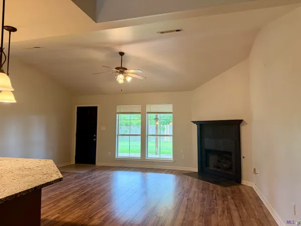 $225,000 | 9874 Asheville Drive, Denham Springs, LA 70706