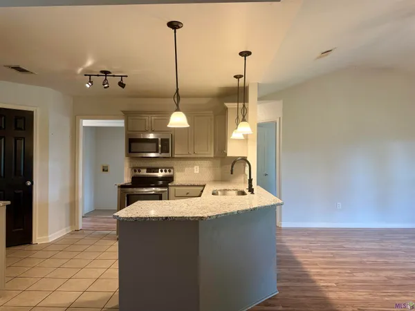 $225,000 | 9874 Asheville Drive, Denham Springs, LA 70706
