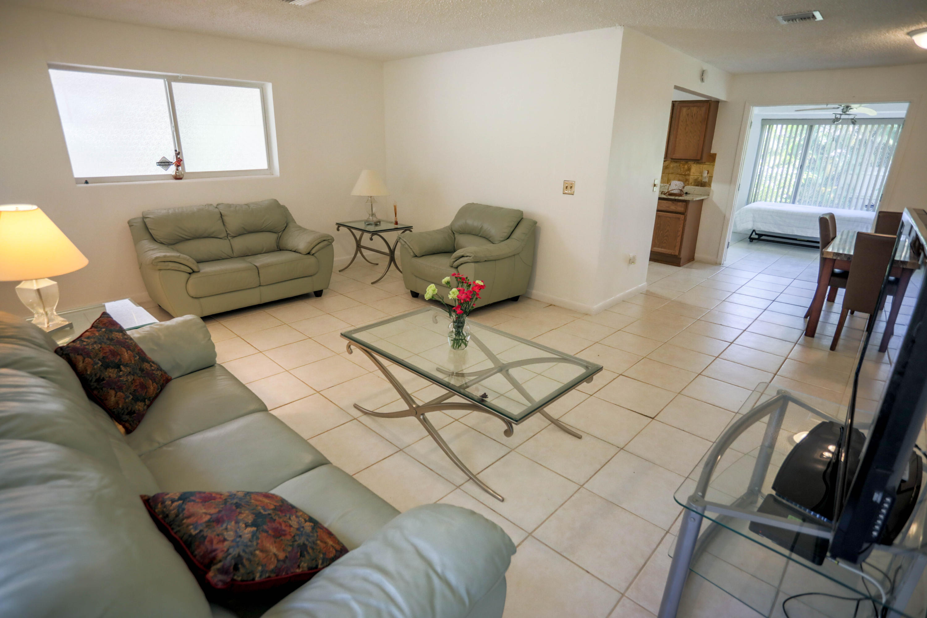 4216 Gulfstream Road Lake Worth, FL 33461 - Photo 27 of 67 L45A8779