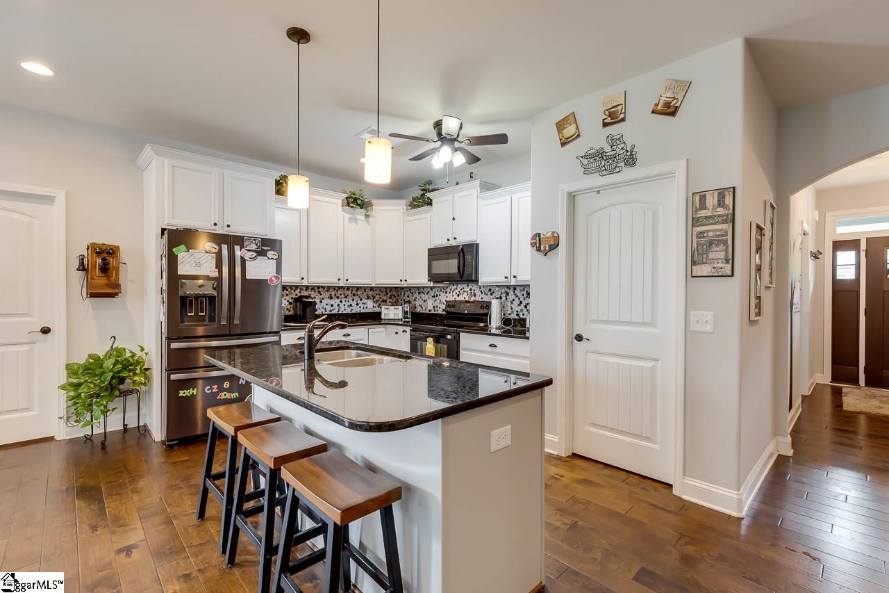 90 Rising Meadow Lane Taylors, SC 29687 - Photo 12 of 36 Gallery Image 12