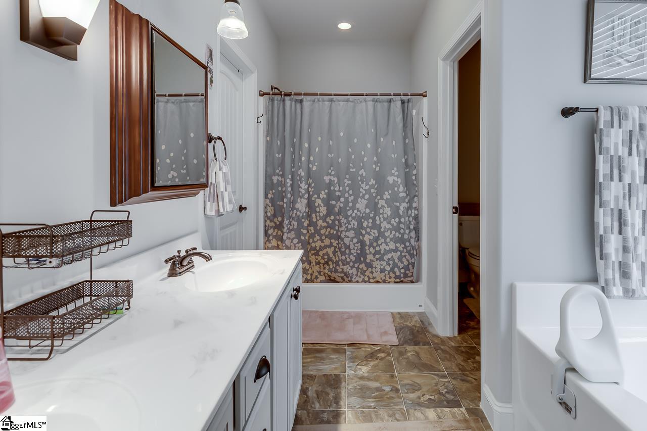 90 Rising Meadow Lane Taylors, SC 29687 - Photo 29 of 36 Gallery Image 29