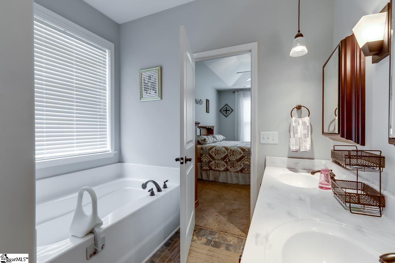 90 Rising Meadow Lane Taylors, SC 29687 - Photo 30 of 36 Gallery Image 30