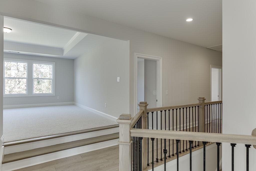 450 Thunder Road Buford, GA 30518 - Photo 30 of 81