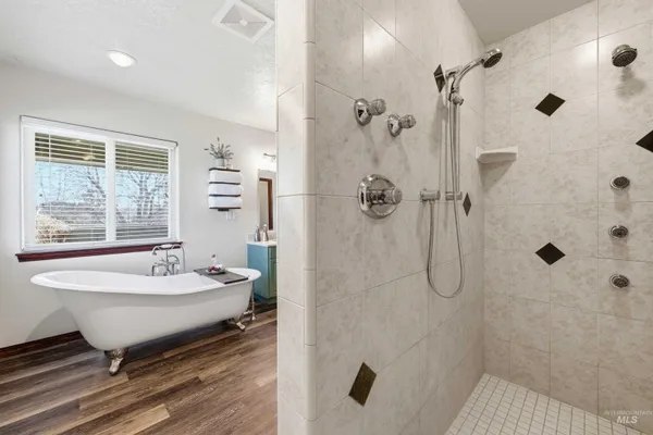 $1,499,000 | 8018 West Snowberry Court, Boise, ID 83709