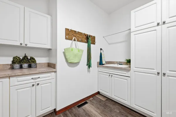 $1,499,000 | 8018 West Snowberry Court, Boise, ID 83709