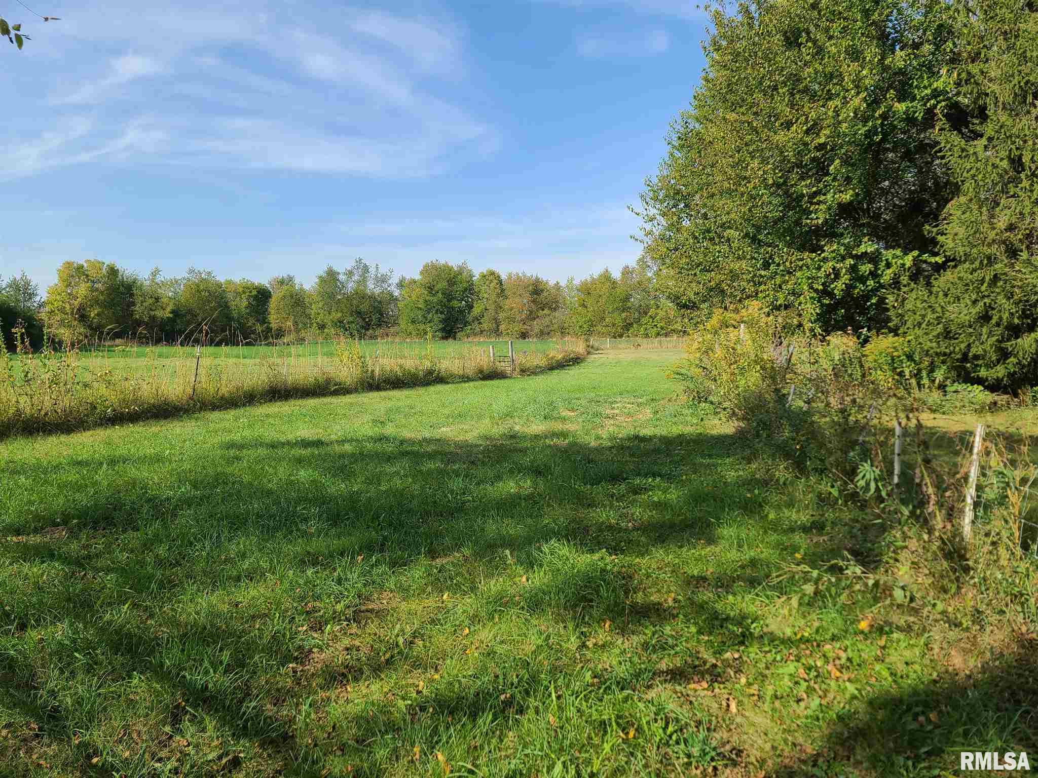 13090 Garden Plain Road Morrison, IL 61270 - Photo 13 of 17