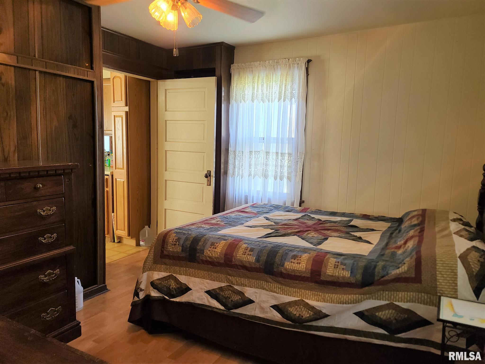 13090 Garden Plain Road Morrison, IL 61270 - Photo 6 of 17
