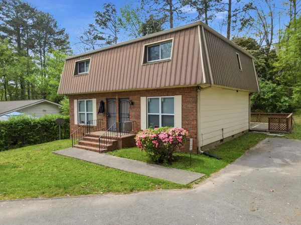 $1,375 | 4089 Arbor Pl Lane, Unit B, Chattanooga, TN 37416