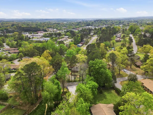 $1,375 | 4089 Arbor Pl Lane, Unit B, Chattanooga, TN 37416