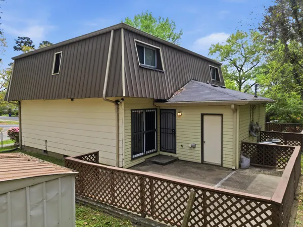 $1,375 | 4089 Arbor Pl Lane, Unit B, Chattanooga, TN 37416