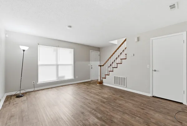 $1,375 | 4089 Arbor Pl Lane, Unit B, Chattanooga, TN 37416