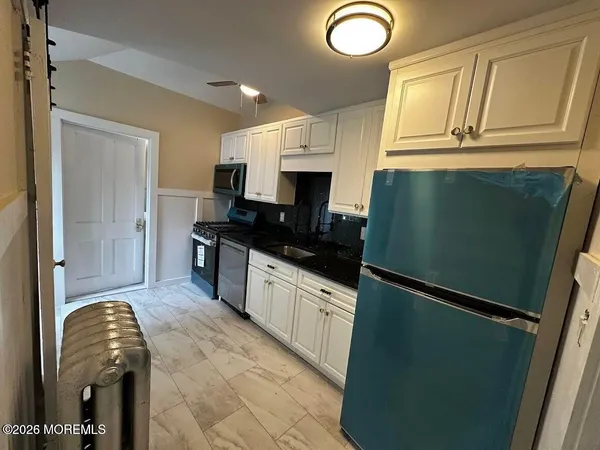 $2,900 | 608 Park Pl Avenue, Unit A, Bradley Beach, NJ 07720