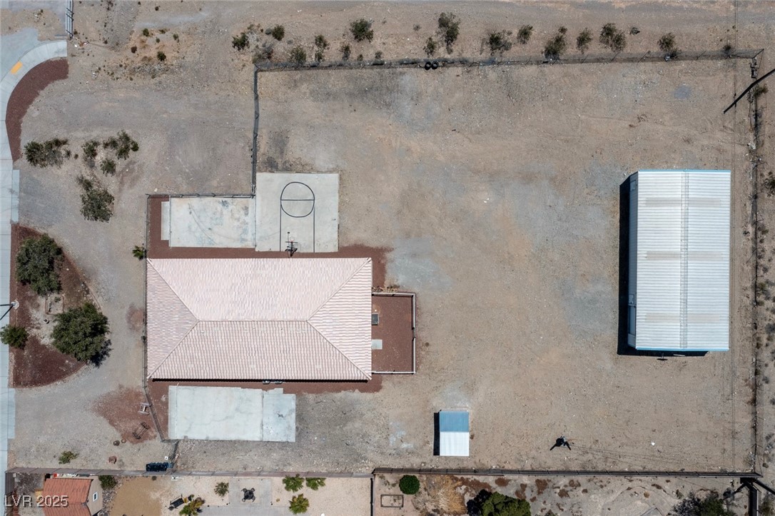 5315 North Fort Apache Road Las Vegas, NV 89149 - Photo 7 of 46 Bird's eye view of Full Perimeter of Large Lot Size at 39,640 SF.