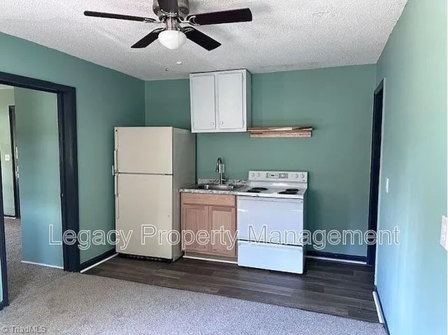 $499,900 | 215 North Logan Street, Burlington, NC 27217