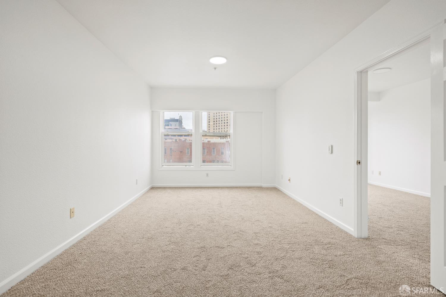 485 8th Street, Unit 501 Oakland, CA 94607 - Photo 4 of 15