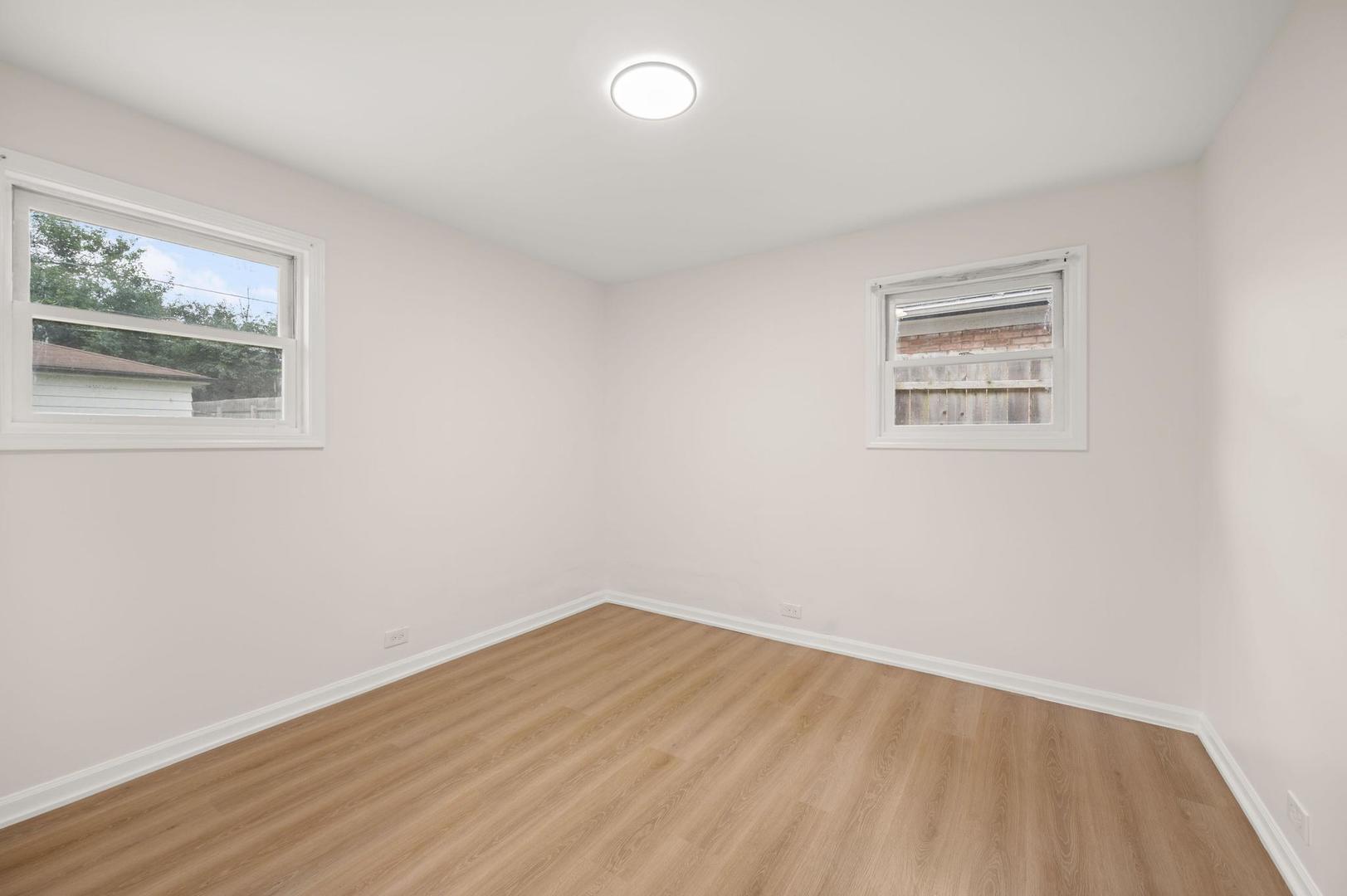 2115 175th Street Homewood, IL 60430 - Photo 11 of 16 Gallery Image 11