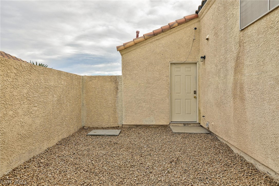 818 Bitterroot Street Henderson, NV 89002 - Photo 11 of 48 Gallery Image 11