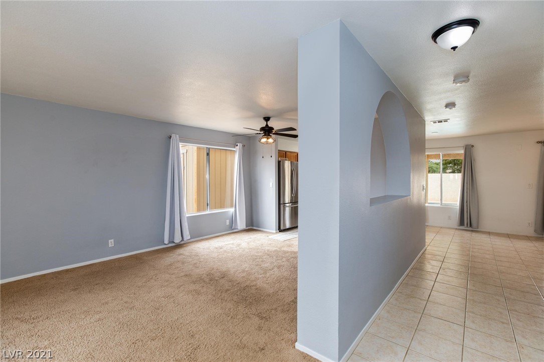818 Bitterroot Street Henderson, NV 89002 - Photo 13 of 48 Gallery Image 13