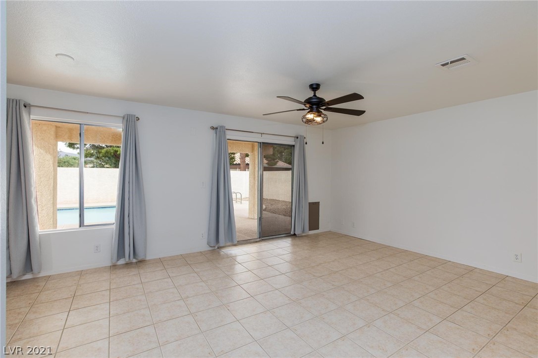 818 Bitterroot Street Henderson, NV 89002 - Photo 17 of 48 Gallery Image 17