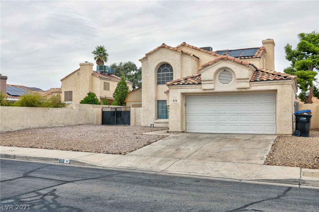 818 Bitterroot Street Henderson, NV 89002 - Photo 2 of 48 Gallery Image 2