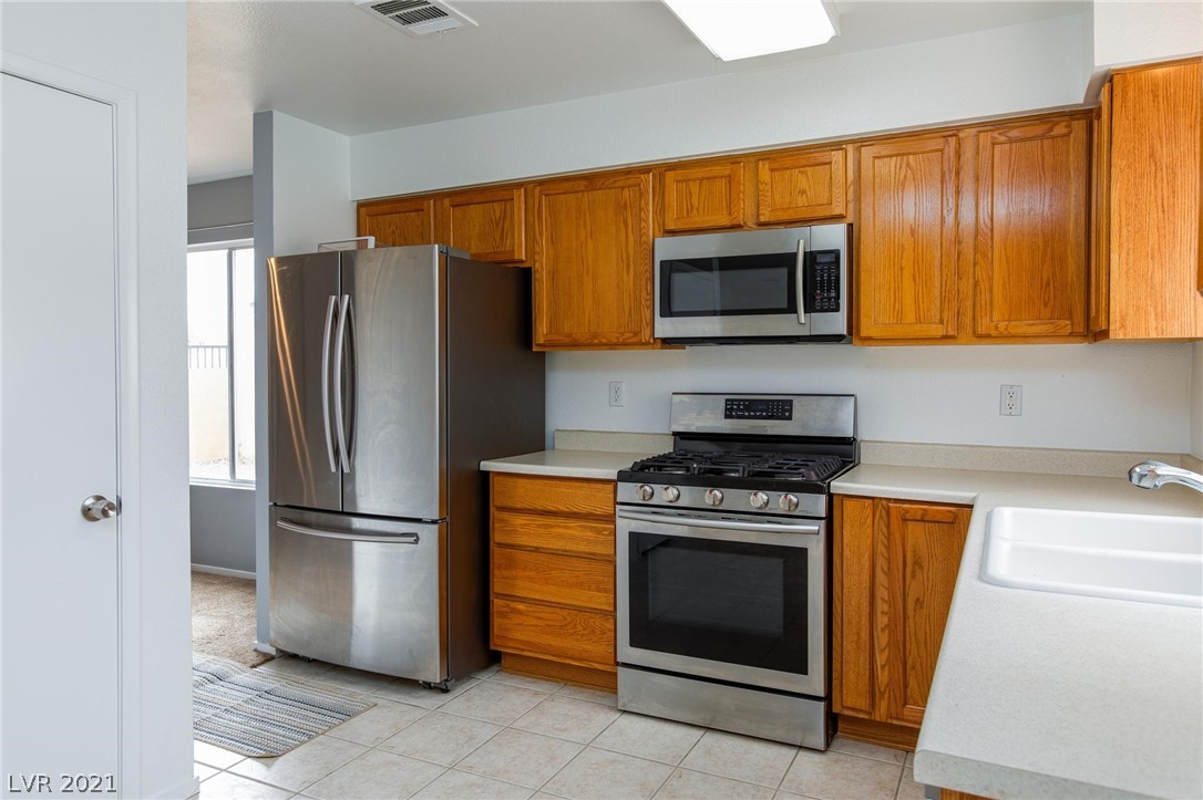 818 Bitterroot Street Henderson, NV 89002 - Photo 21 of 48 Gallery Image 21