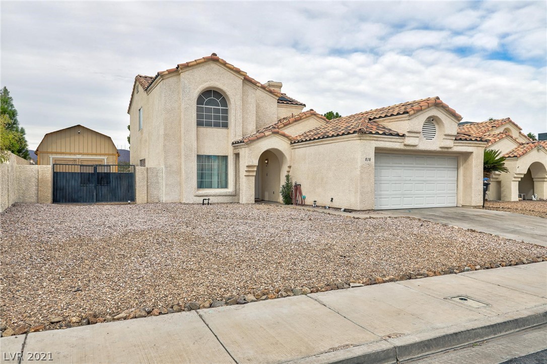 818 Bitterroot Street Henderson, NV 89002 - Photo 3 of 48 Gallery Image 3