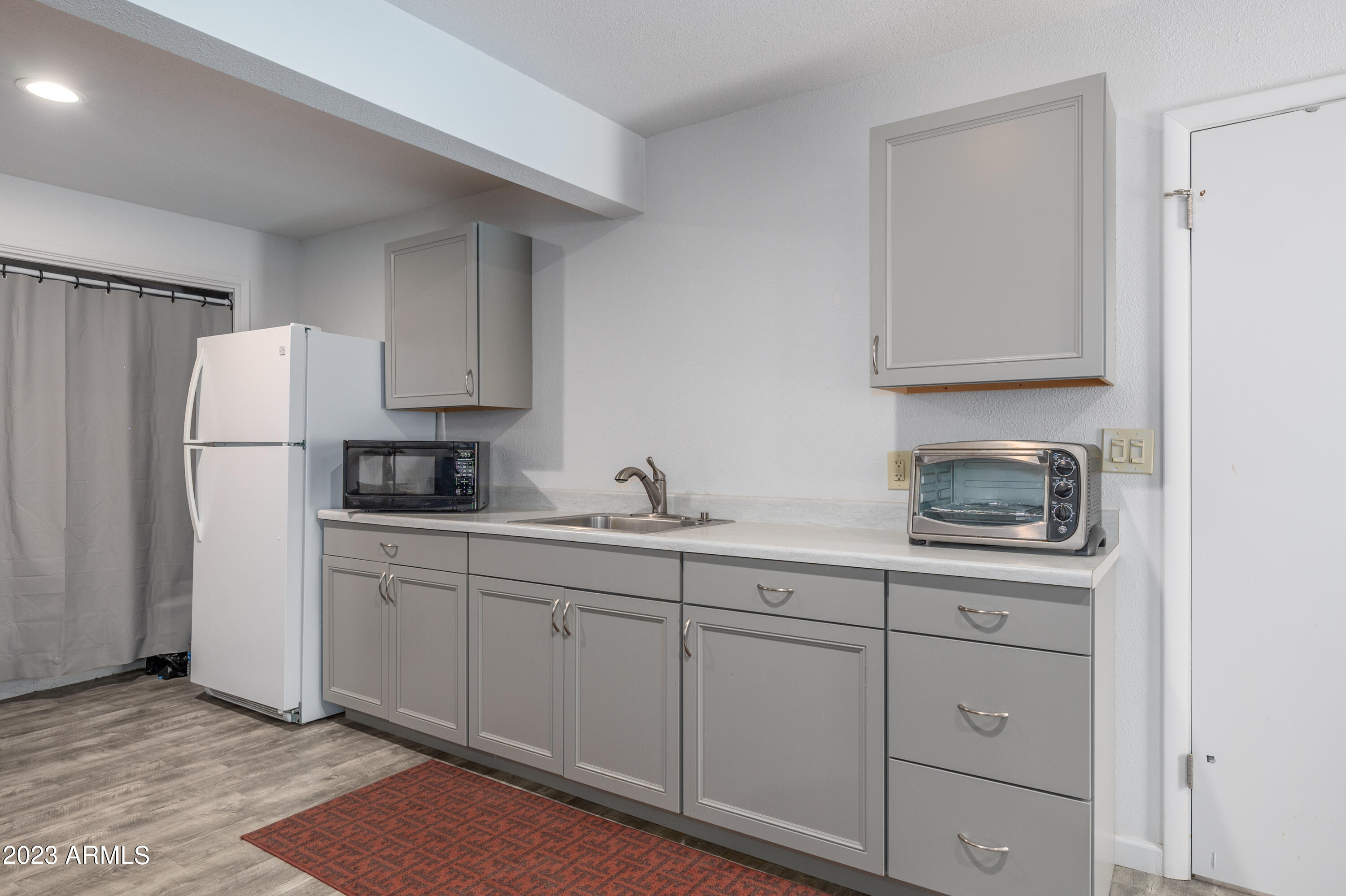 1200 Tanglewood Road Prescott, AZ 86303 - Photo 23 of 38 Kitchen in MIL Suite