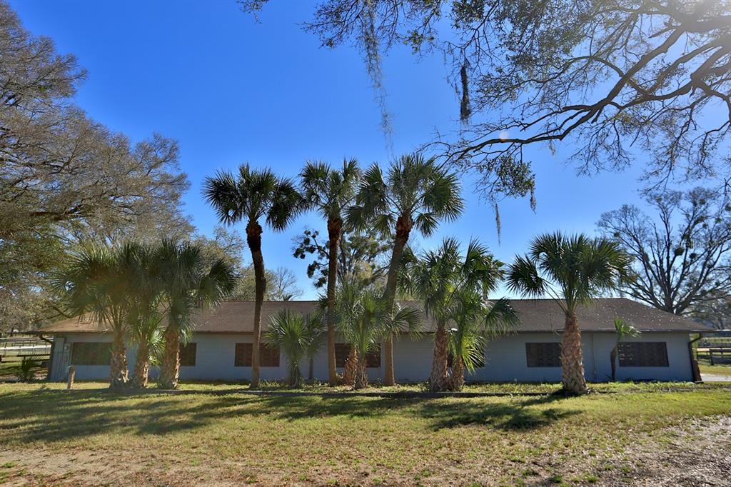2570 Southwest 100th Street Ocala, FL 34476 - Photo 13 of 23 Gallery Image 13