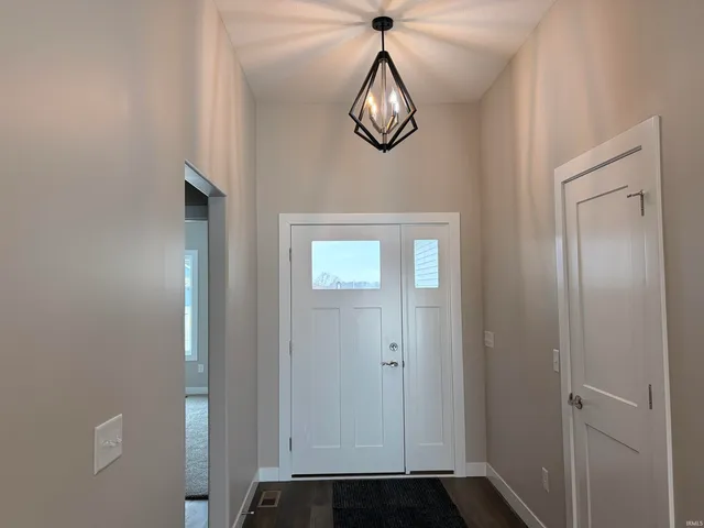 $364,800 | 5070 Chickadee Drive, Woodburn, IN 46797