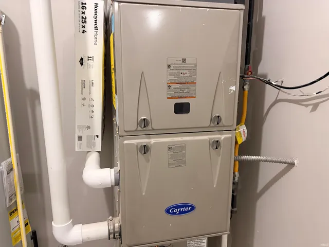 $364,800 | 5070 Chickadee Drive, Woodburn, IN 46797