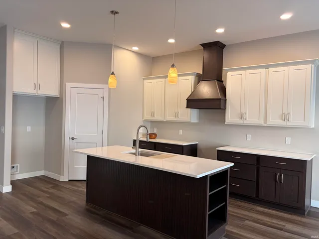 $364,800 | 5070 Chickadee Drive, Woodburn, IN 46797