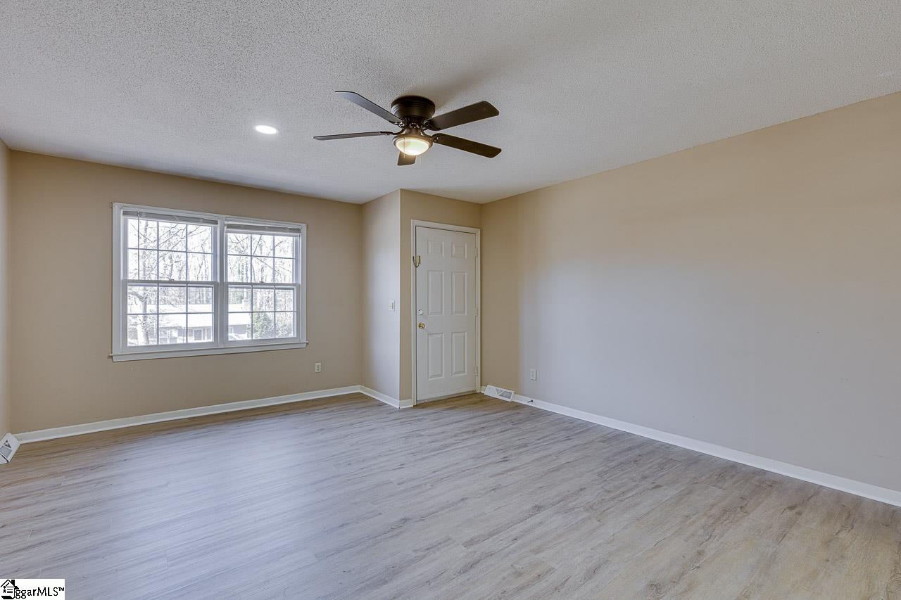 410 John Street, Unit A Greer, SC 29651 - Photo 6 of 20