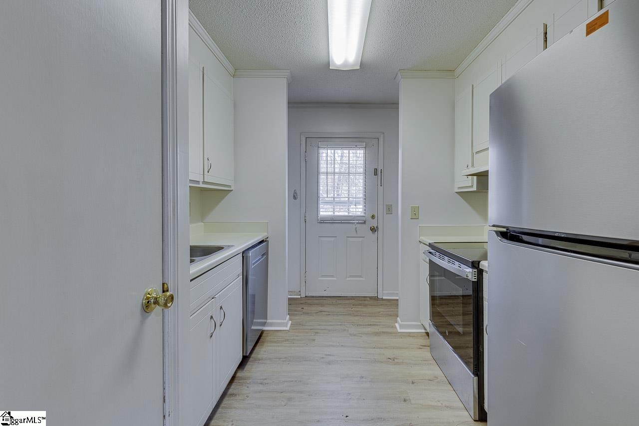 410 John Street, Unit A Greer, SC 29651 - Photo 7 of 20