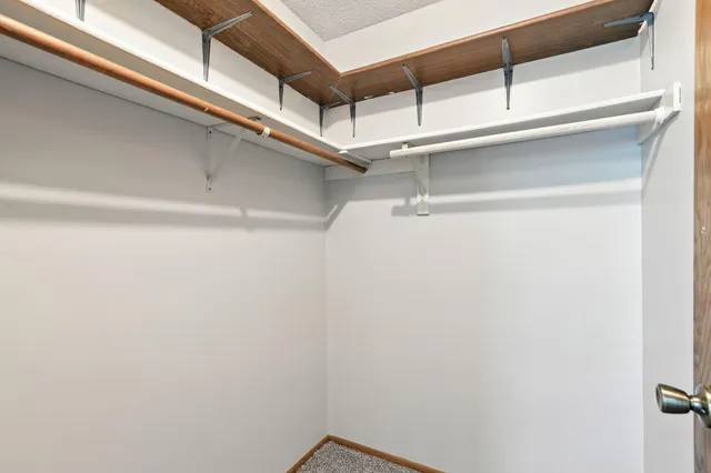 $389,900 | 2515 Lindbergh Drive, Minnetonka, MN 55305