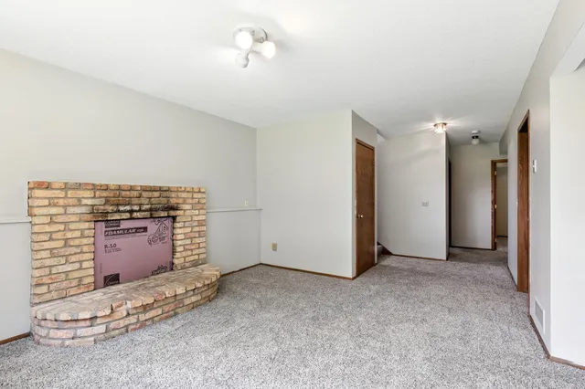 $389,900 | 2515 Lindbergh Drive, Minnetonka, MN 55305