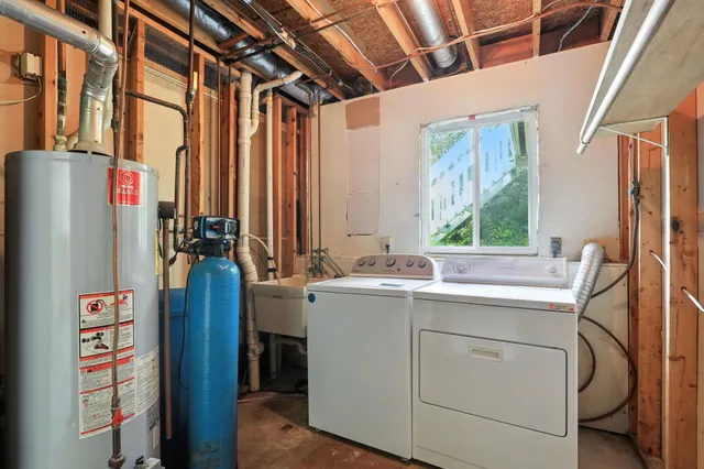 $389,900 | 2515 Lindbergh Drive, Minnetonka, MN 55305