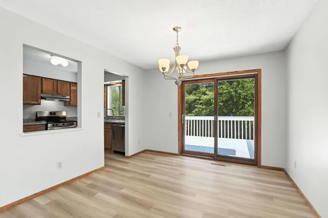 $389,900 | 2515 Lindbergh Drive, Minnetonka, MN 55305