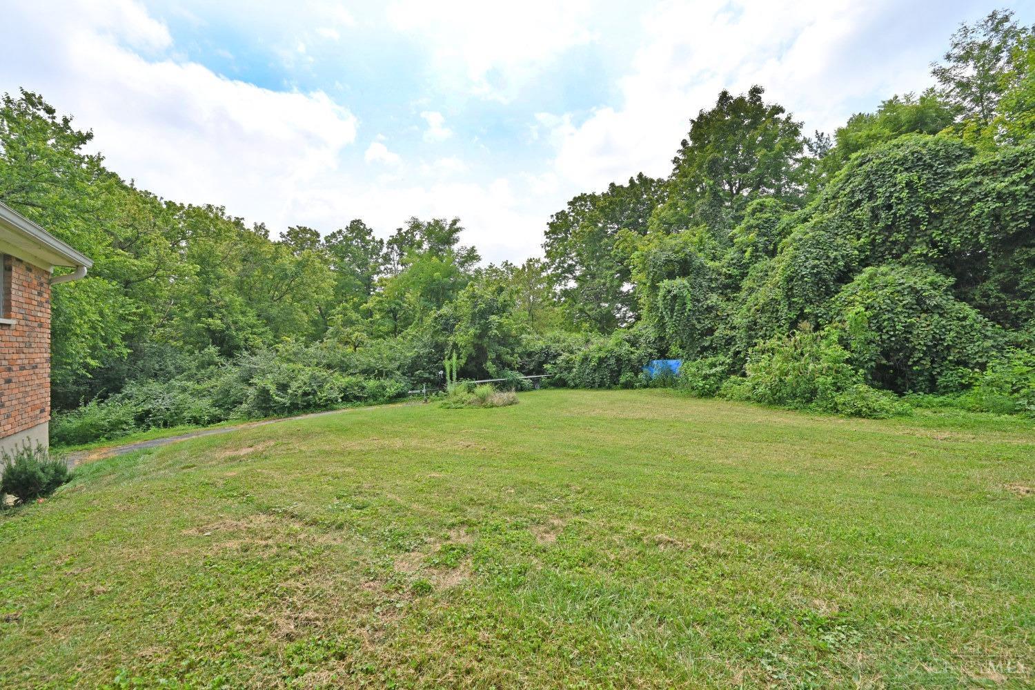 3859 Boomer Road Cincinnati, OH 45247 - Photo 49 of 54