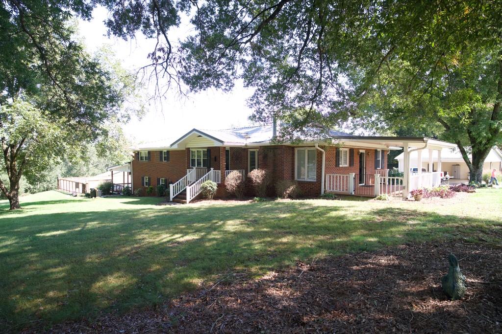 28 Center Road Southeast Silver Creek, GA 30173 - Photo 1 of 1 Gallery Image 1