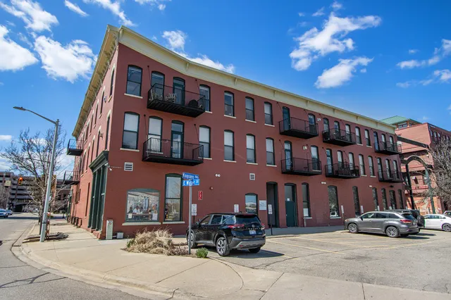 $228,000 | 222 North Kalamazoo Mall, Unit 290, Kalamazoo, MI 49007